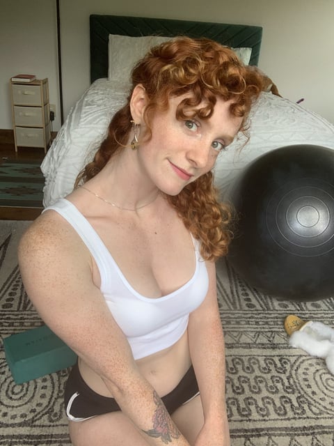 free6cams.com amygingerhart profile on OnlyFans in whores category