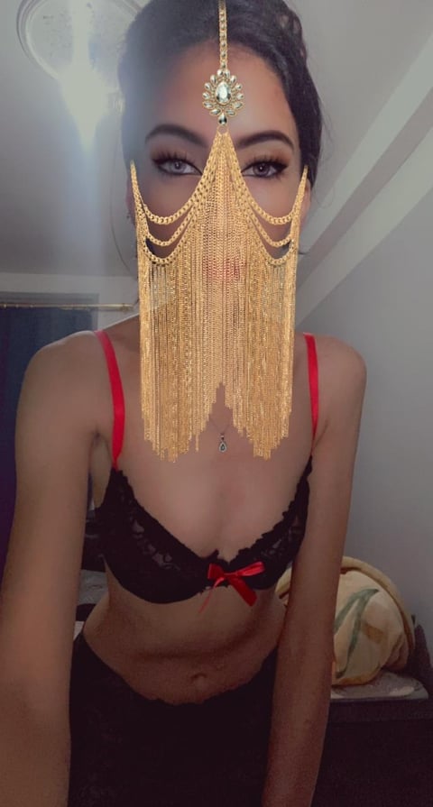 free6cams.com arabic_goddess profile on OnlyFans in arab category