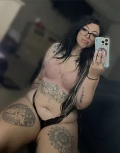 free6cams.com gore_baby profile on OnlyFans in chubby-fat-curvy-bbw category