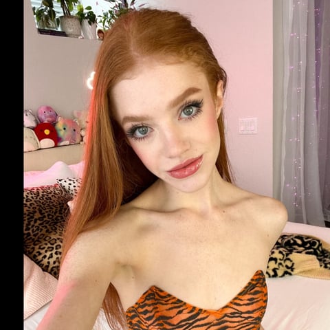 free6cams.com lilredzoe profile on OnlyFans in redhead-gingers category