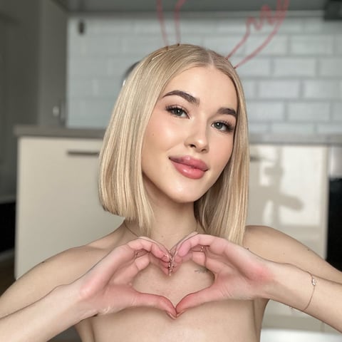 free6cams.com maddie.grey profile on OnlyFans in ukraine category