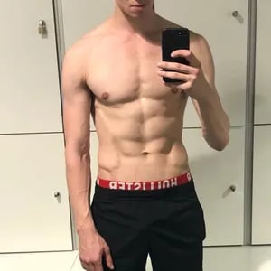 free6cams.com monstertwink profile on OnlyFans in gay category