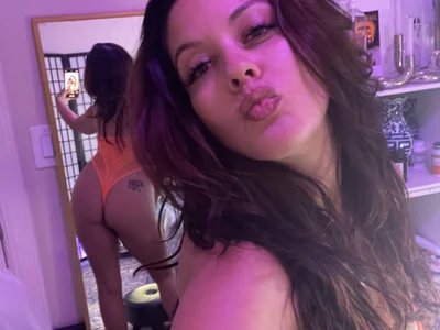 bellafreakyfun webcam livesex profile