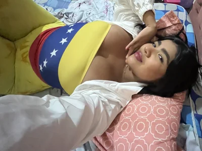 Poacahontasfg live cam video preview