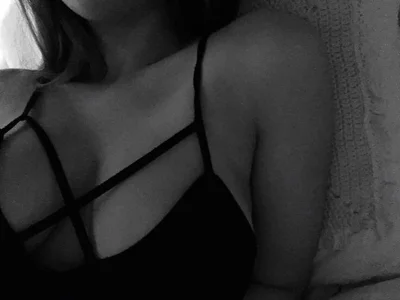 Boi_Boi2x webcam livesex profile in asian cams