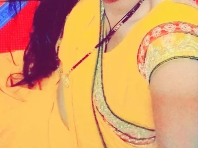 Rajni_Raani English webcam from India